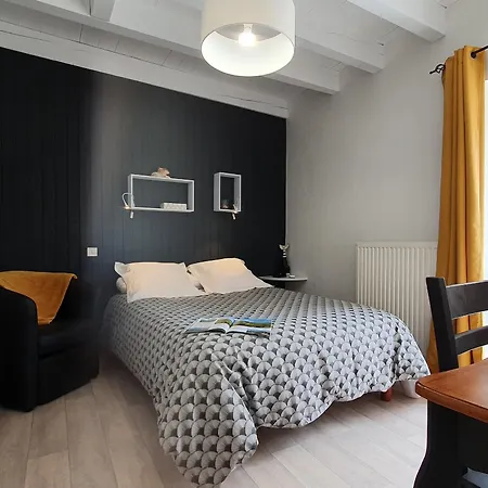 Inclus Avec Terrasse, Jardin Et Parkings, Proche Puy-en-velay Et Chemins De Randonnee. - Fr-1-582-323 Holiday home *
