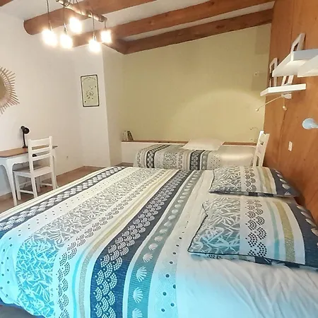 Holiday home Inclus Avec Terrasse, Jardin Et Parkings, Proche Puy-en-velay Et Chemins De Randonnee. - Fr-1-582-323 Seneujols