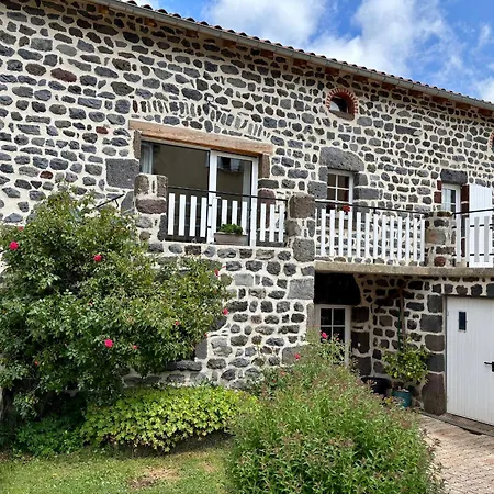 Inclus Avec Terrasse, Jardin Et Parkings, Proche Puy-en-velay Et Chemins De Randonnee. - Fr-1-582-323