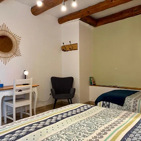 بيت للعطل Inclus Avec Terrasse, Jardin Et Parkings, Proche Puy-en-velay Et Chemins De Randonnee. - Fr-1-582-323 *