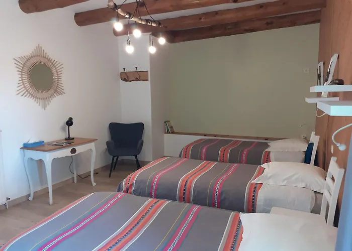 Inclus Avec Terrasse, Jardin Et Parkings, Proche Puy-en-velay Et Chemins De Randonnee. - Fr-1-582-323 Holiday home